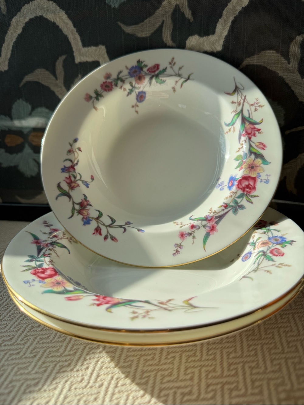Vintage Wedgwood Bone China Floral Rim Soup Bowls Set of 3 England Gold Trim